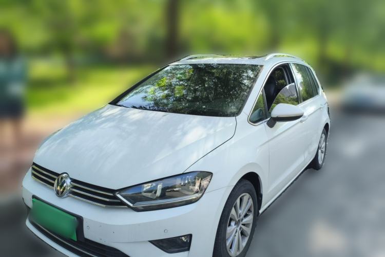 Used Volkswagen Golf Sportsvan 2018 230TSI Automatic Trend Edition Guazi used car, China used car export, Used car for sale, Used cars, Cheapest cars for sale