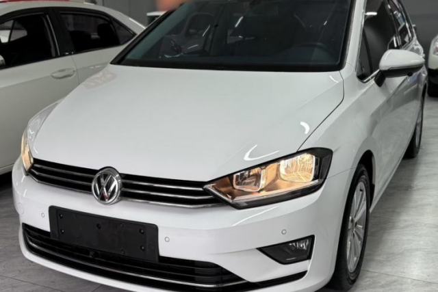 Ojetý Volkswagen Golf Sportsvan 2018 230TSI Automatic Trend Edition