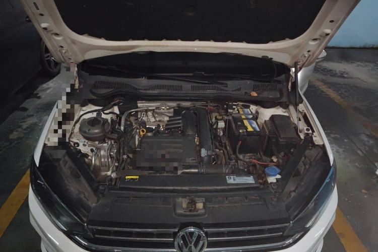 Used Volkswagen Golf Sportsvan 2018 280TSI Automatic Flagship Model Engine Bay
