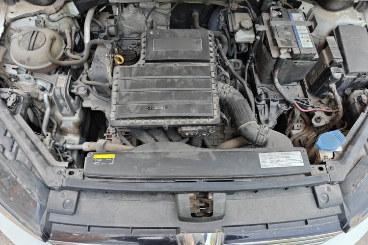Used Volkswagen Golf Sportsvan 2018 1.6L Automatic Comfort Model Engine Bay