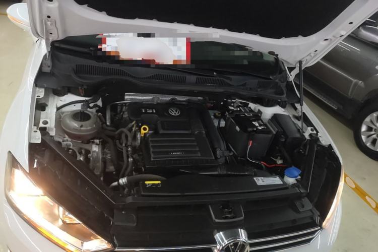 Used Volkswagen Golf Sportsvan 2018 230TSI Automatic Trend Edition Engine Bay