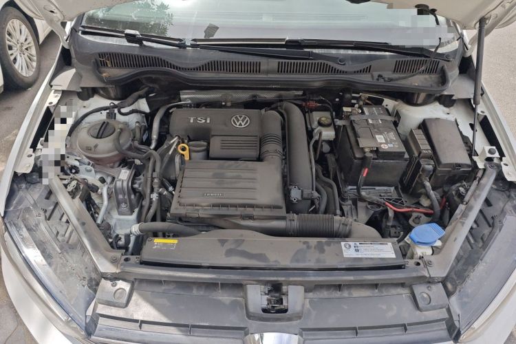 Used Volkswagen Golf Sportsvan 2018 230TSI Automatic Luxury Model Engine Bay
