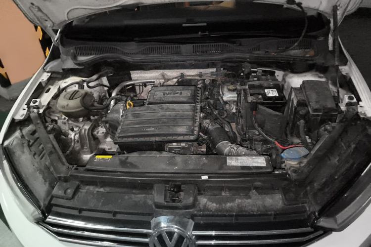 Used Volkswagen Golf Sportsvan 2018 1.6L Automatic Comfort Model Engine Bay