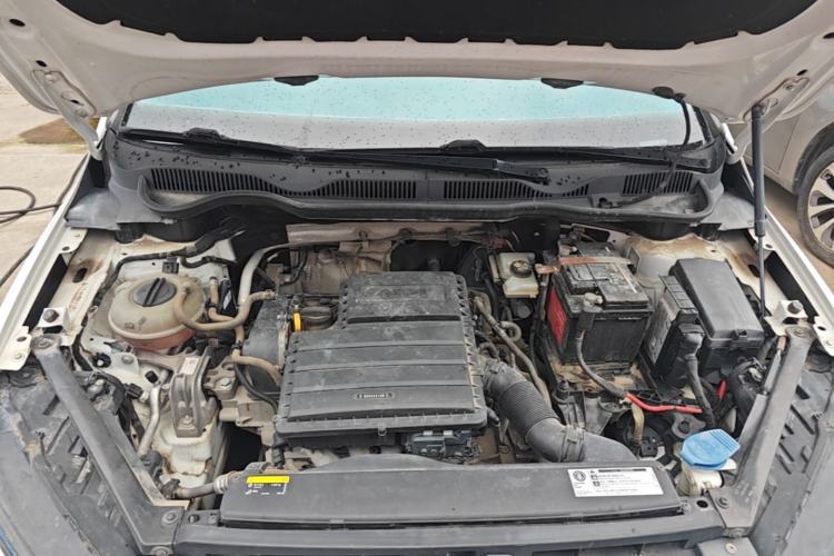 Used Volkswagen Golf Sportsvan 2018 1.6L Automatic Comfort Model Engine Bay