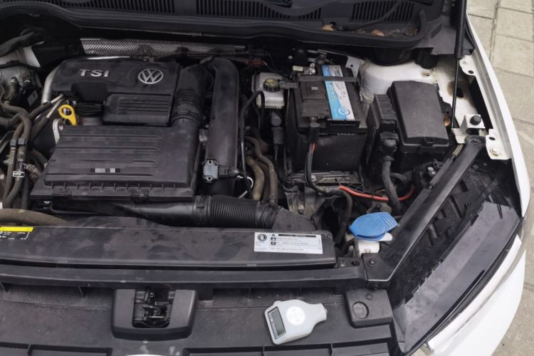 Used Volkswagen Golf Sportsvan 2018 230TSI Automatic Trend Edition Engine Bay Left