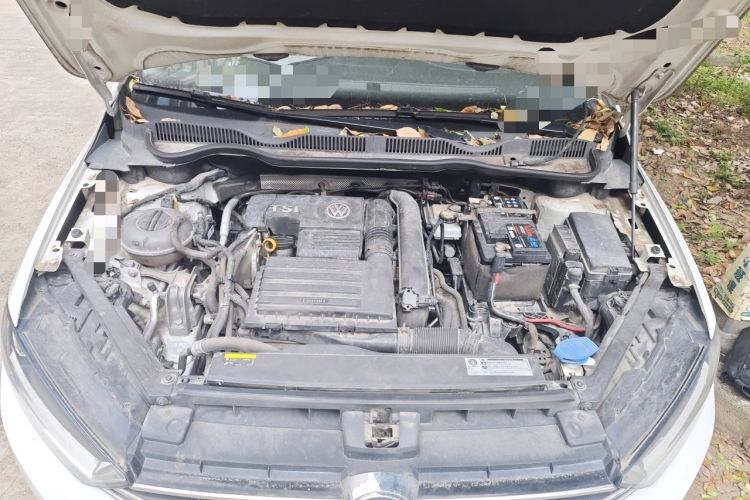 Used Volkswagen Golf Sportsvan 2018 230TSI Automatic Trend Edition Engine Bay