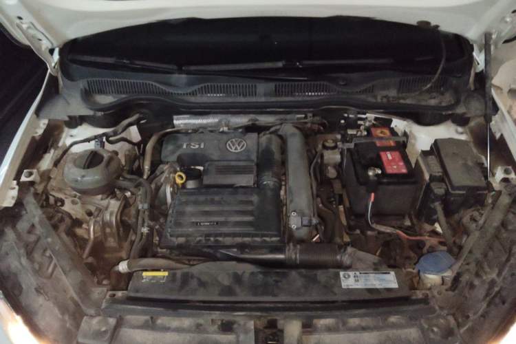 Used Volkswagen Golf Sportsvan 2018 230TSI Automatic Trend Edition Engine Bay