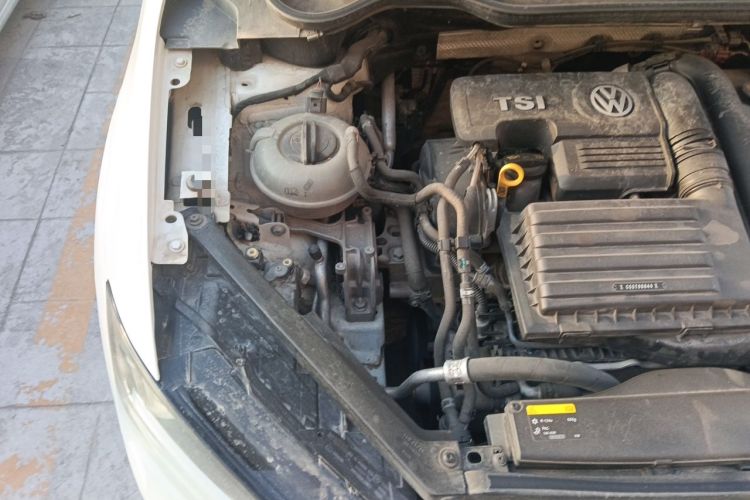 Used Volkswagen Golf Sportsvan 2018 280TSI Automatic Flagship Model Engine Bay Right