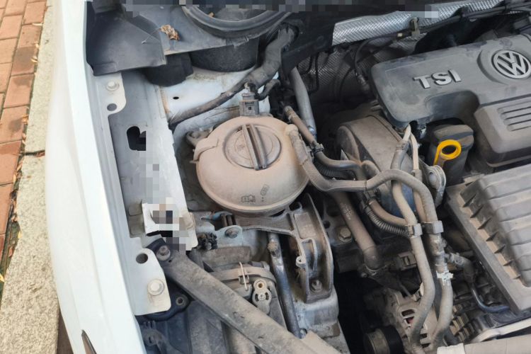 Used Volkswagen Golf Sportsvan 2018 230TSI Automatic Trend Edition Engine Bay Right