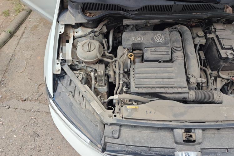 Used Volkswagen Golf Sportsvan 2018 230TSI Automatic Trend Edition Engine Bay Right