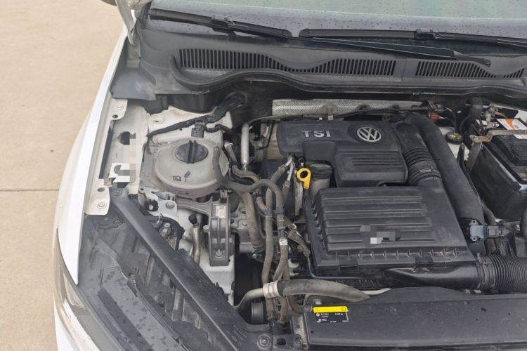 Used Volkswagen Golf Sportsvan 2018 230TSI Automatic Trend Edition Engine Bay Right