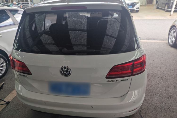 Used Volkswagen Golf Sportsvan 2018 1.6L Automatic Comfort Model Exterior 1