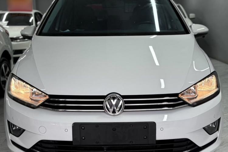 Used Volkswagen Golf Sportsvan 2018 230TSI Automatic Trend Edition Exterior 1