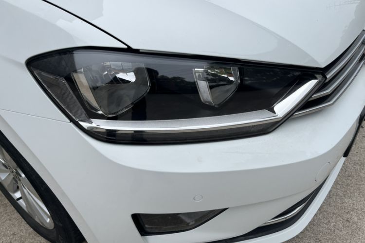 Used Volkswagen Golf Sportsvan 2018 230TSI Automatic Trend Edition Exterior 1