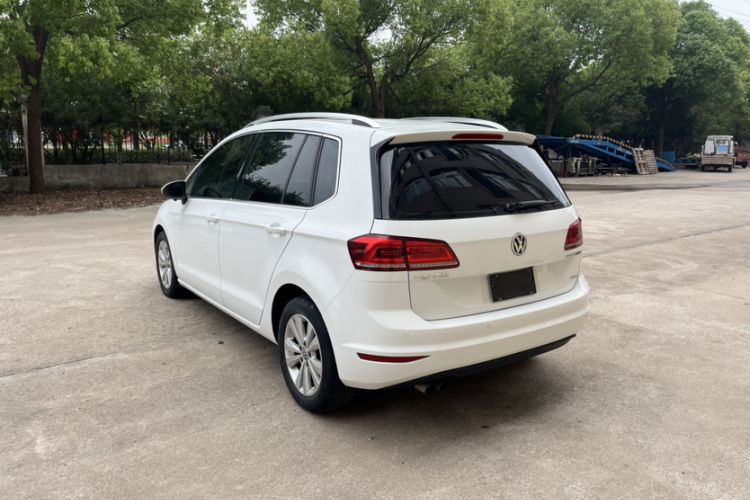 Used Volkswagen Golf Sportsvan 2018 230TSI Automatic Trend Edition Exterior 2