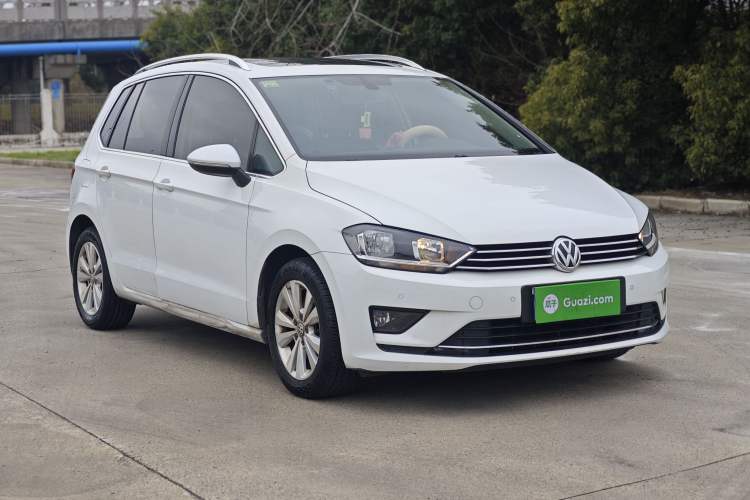 Used Volkswagen Golf Sportsvan 2018 230TSI Automatic Trend Edition Exterior 3