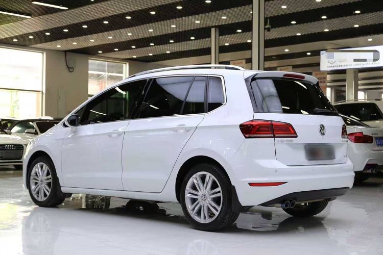 Used Volkswagen Golf Sportsvan 2018 230TSI Automatic Luxury Model Exterior 4
