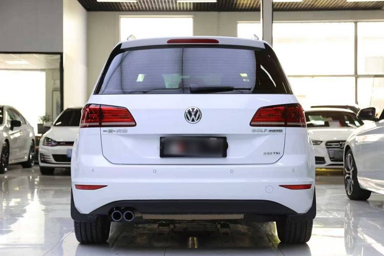 Used Volkswagen Golf Sportsvan 2018 230TSI Automatic Luxury Model Exterior 5