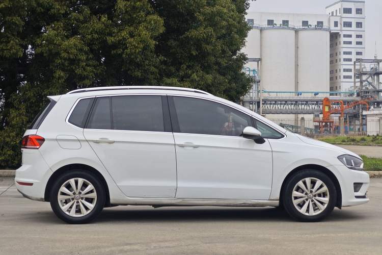 Used Volkswagen Golf Sportsvan 2018 230TSI Automatic Trend Edition Exterior 7