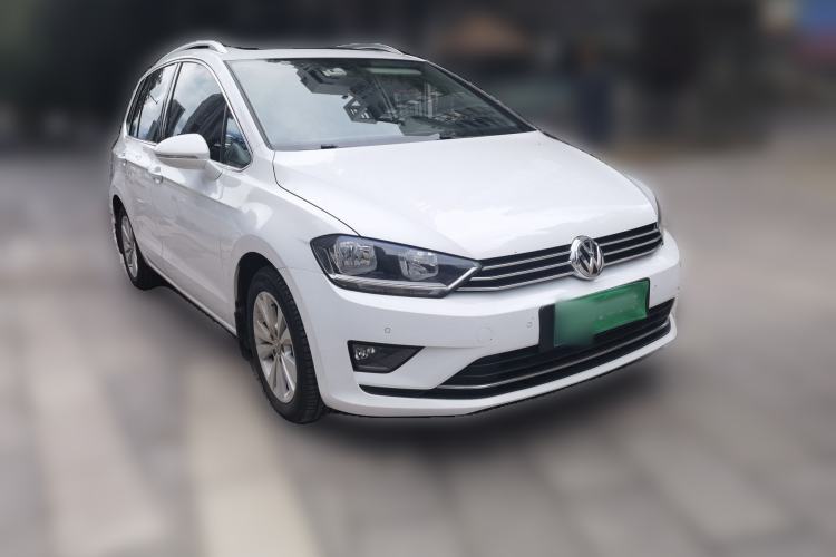 Used Volkswagen Golf Sportsvan 2018 230TSI Automatic Trend Edition Front Right 45 Deg