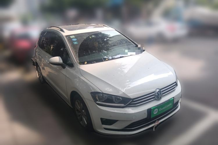 Used Volkswagen Golf Sportsvan 2018 230TSI Automatic Trend Edition Front Right 45 Deg