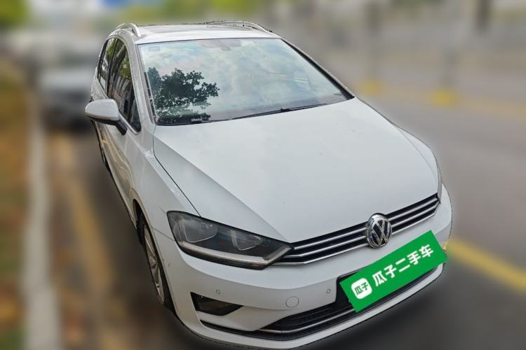 Used Volkswagen Golf Sportsvan 2018 230TSI Automatic Trend Edition Front Right 45 Deg