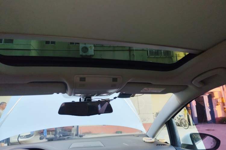 Used Volkswagen Golf Sportsvan 2018 230TSI Automatic Trend Edition Headliner