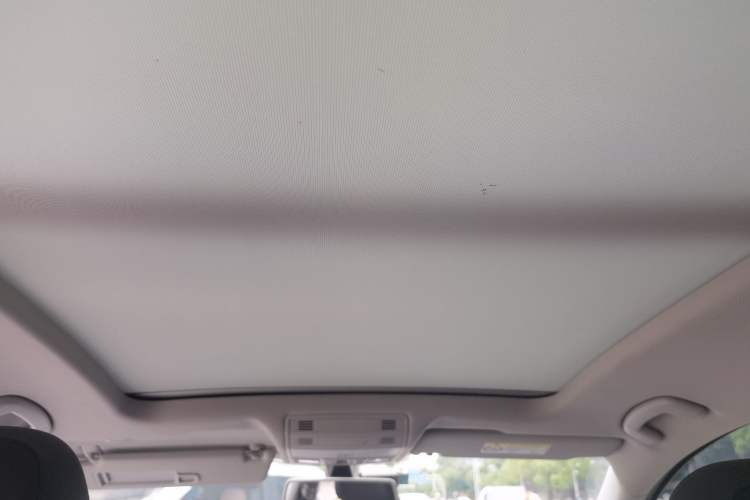 Used Volkswagen Golf Sportsvan 2018 230TSI Automatic Trend Edition Headliner