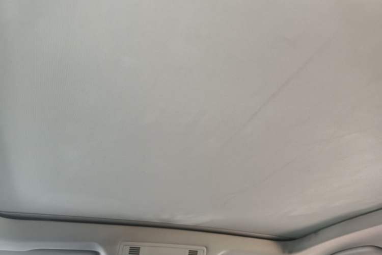 Used Volkswagen Golf Sportsvan 2018 230TSI Automatic Trend Edition Headliner
