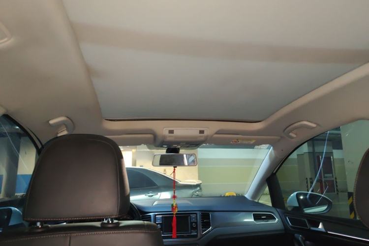 Used Volkswagen Golf Sportsvan 2018 230TSI Automatic Trend Edition Headliner