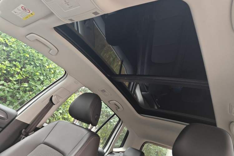 Used Volkswagen Golf Sportsvan 2018 230TSI Automatic Trend Edition Headliner
