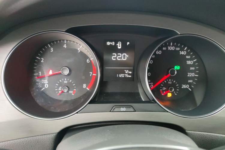 Used Volkswagen Golf Sportsvan 2018 1.6L Automatic Comfort Model Instrument Cluster