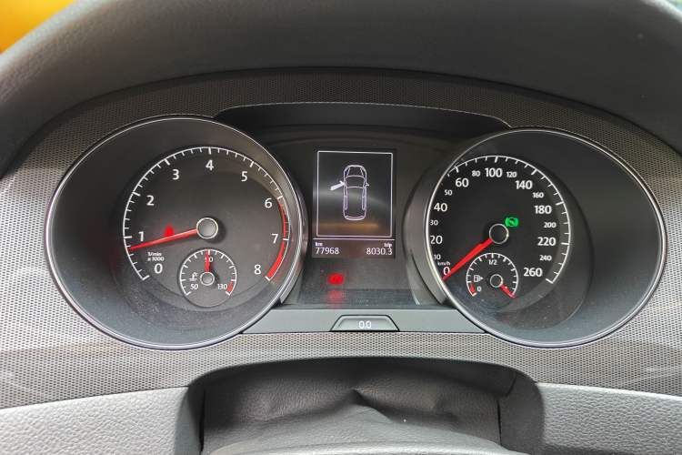 Used Volkswagen Golf Sportsvan 2018 230TSI Automatic Trend Edition Instrument Cluster