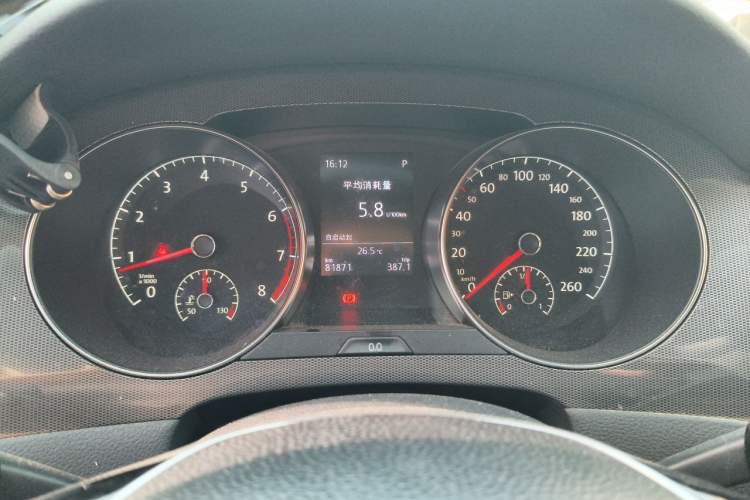 Used Volkswagen Golf Sportsvan 2018 230TSI Automatic Trend Edition Instrument Cluster