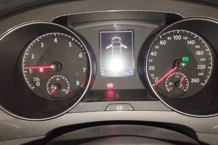 Used Volkswagen Golf Sportsvan 2018 230TSI Automatic Trend Edition Instrument Cluster