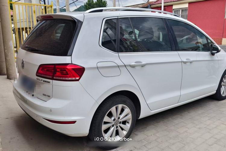 Used Volkswagen Golf Sportsvan 2018 230TSI Automatic Trend Edition Interior 6