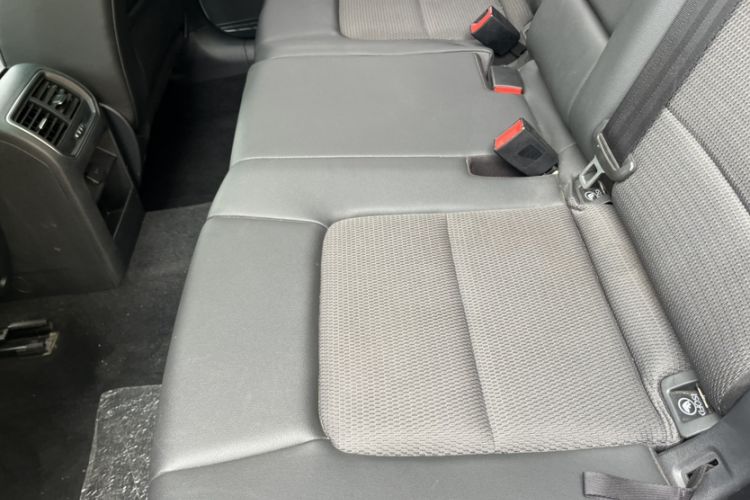 Used Volkswagen Golf Sportsvan 2018 230TSI Automatic Trend Edition Interior 9