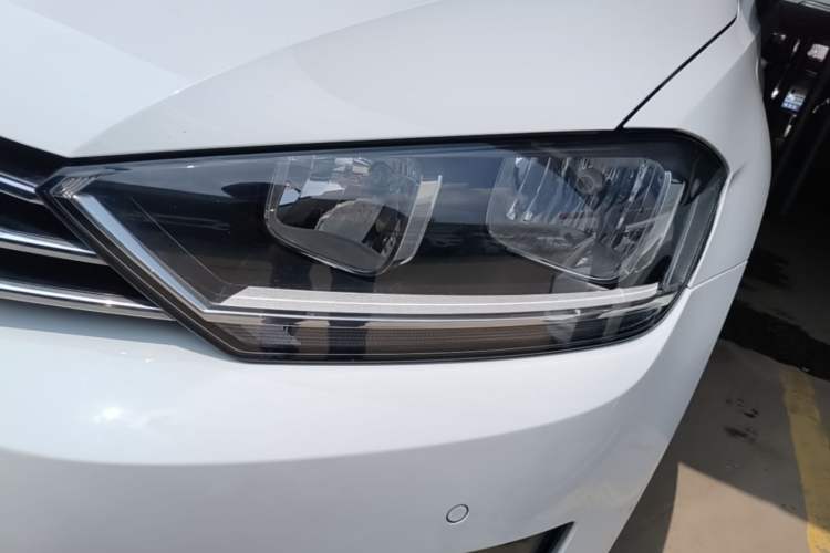 Used Volkswagen Golf Sportsvan 2018 230TSI Automatic Trend Edition Left Front Headlight