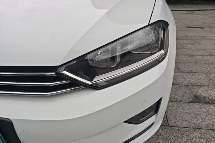 Used Volkswagen Golf Sportsvan 2018 280TSI Automatic Luxury Model Left Front Headlight