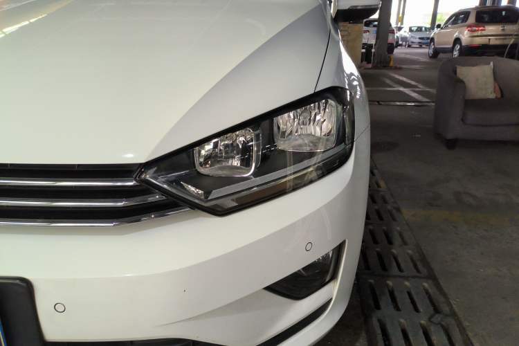 Used Volkswagen Golf Sportsvan 2018 230TSI Automatic Trend Edition Left Front Headlight