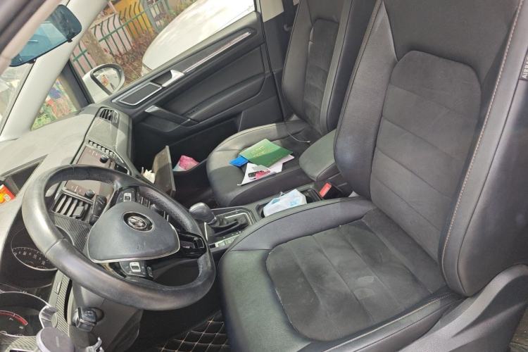 Used Volkswagen Golf Sportsvan 2018 230TSI Automatic Luxury Model Left Front Seat
