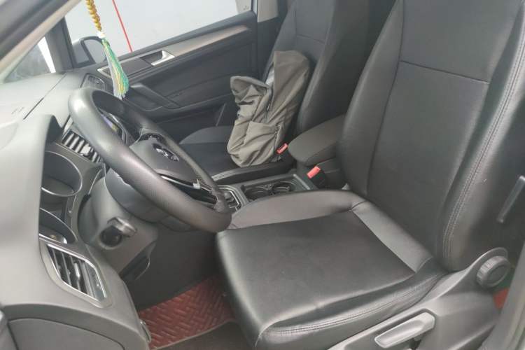 Used Volkswagen Golf Sportsvan 2018 1.6L Automatic Comfort Model Left Front Seat