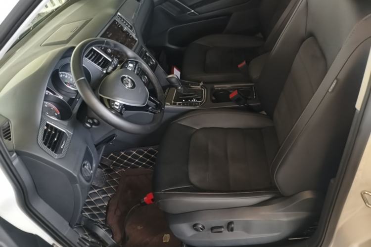 Used Volkswagen Golf Sportsvan 2018 230TSI Automatic Luxury Model Left Front Seat