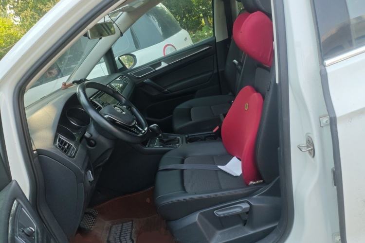 Used Volkswagen Golf Sportsvan 2018 230TSI Automatic Trend Edition Left Front Seat