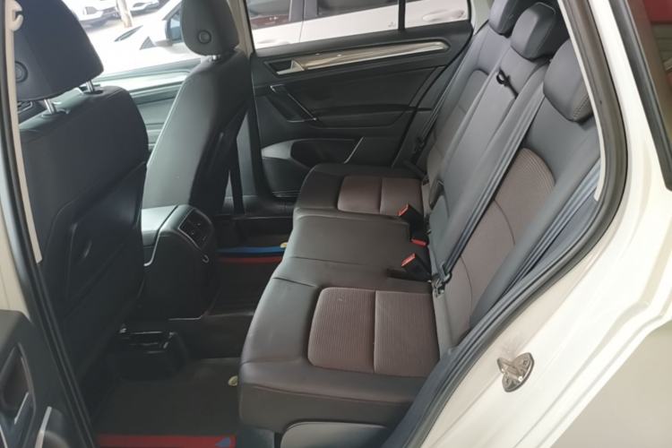Used Volkswagen Golf Sportsvan 2018 230TSI Automatic Trend Edition Left Rear Seat