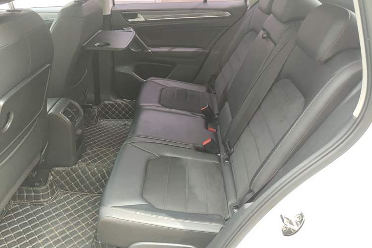 Used Volkswagen Golf Sportsvan 2018 230TSI Automatic Luxury Model Left Rear Seat