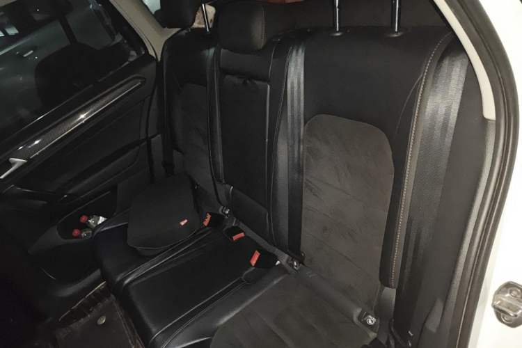 Used Volkswagen Golf Sportsvan 2018 230TSI Automatic Luxury Model Left Rear Seat