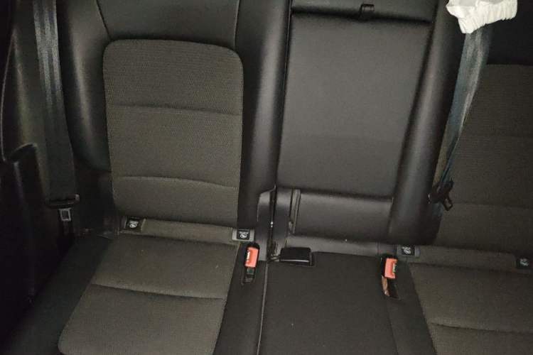 Used Volkswagen Golf Sportsvan 2018 230TSI Automatic Trend Edition Left Rear Seat