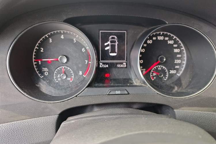 Used Volkswagen Golf Sportsvan 2018 230TSI Automatic Trend Edition Odometer Close Up