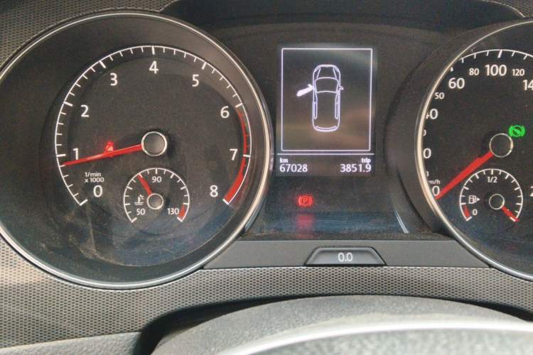 Used Volkswagen Golf Sportsvan 2018 230TSI Automatic Trend Edition Odometer Close Up